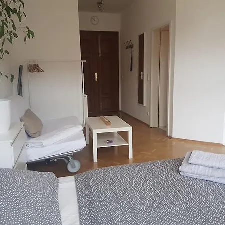 Apartment Apt In The Trendy District Neustadt/louisenstrasse Dresden